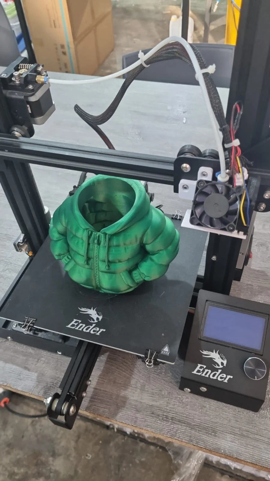 USADA Ender 3 NEO 220X220X250mm - DETALLE EN LA CAMA - MEJORA DE REFRIGERACION EN EL CABEZAL - Impresora 3D FDM Creality 30 DIAS DE GARANTIA SE RETIRA EN SUC MORON