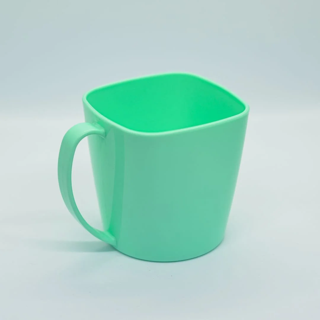 Taza plástica Jarro premium 400 cc